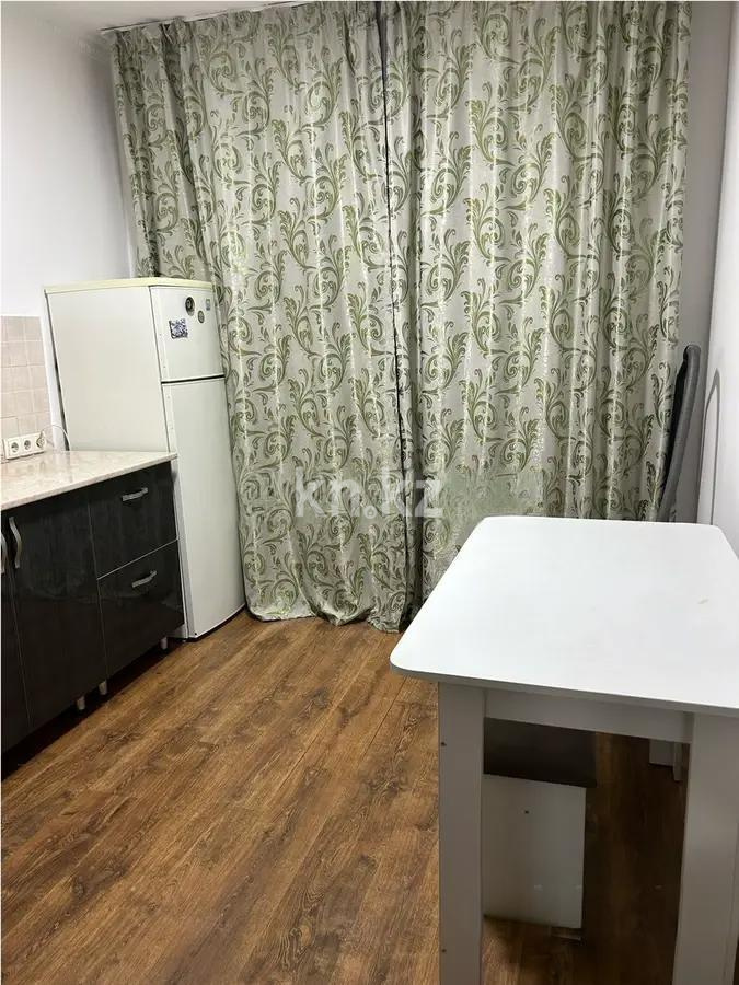 Продажа 1-комнатной квартиры, 42 м², ул. Северное Кольцо, дом  86/8 в Алматы - фото 2