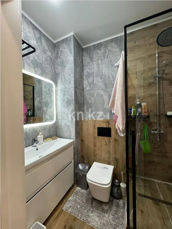 Продажа 3-комнатной квартиры, 88 м², ул. Дюсембекова, дом  83/1 в Караганде - фото 4