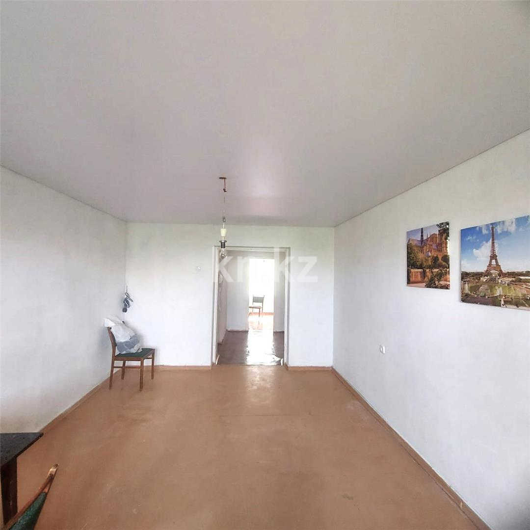 Продажа 3-комнатной квартиры, 60 м², пр. Назарбаева в Караганде - фото 2
