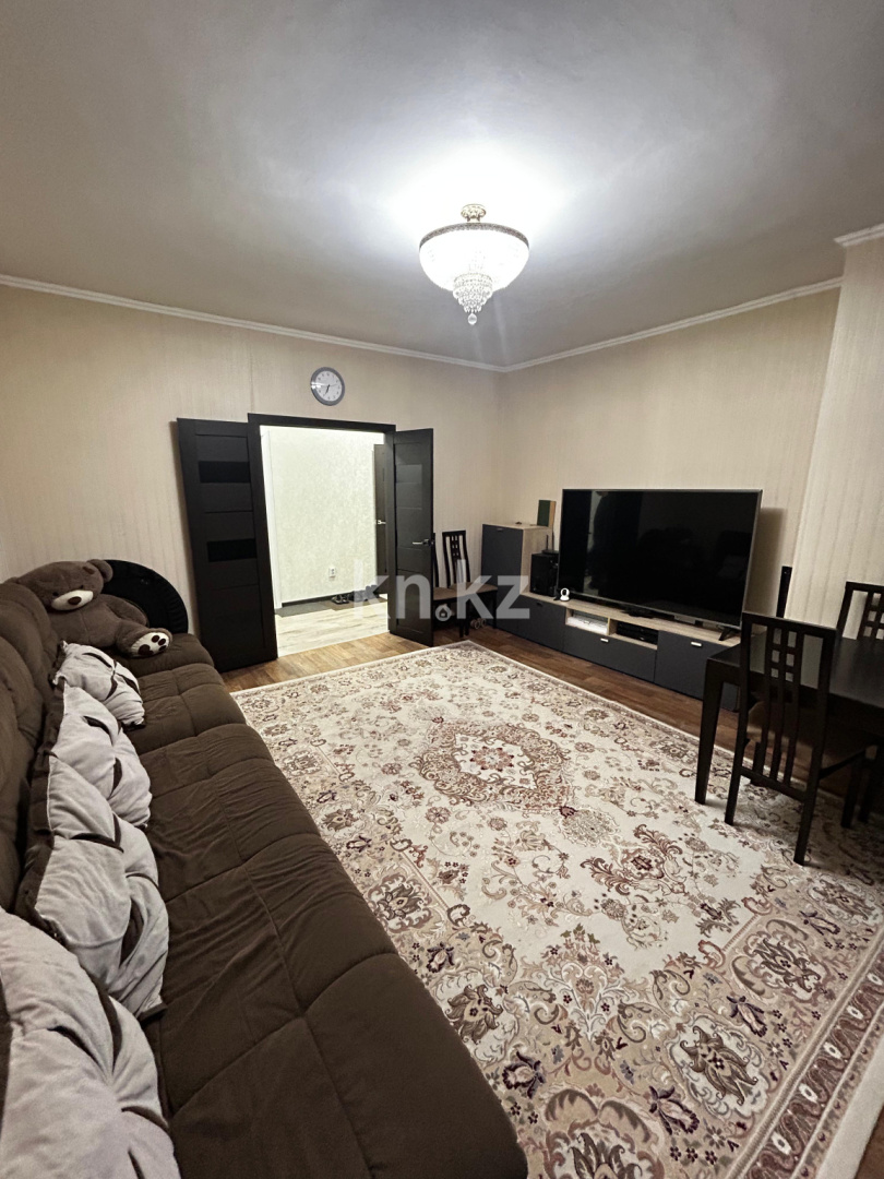 Продажа 2-комнатной квартиры, 60 м², ул. Сарыарка, дом  31 в Караганде