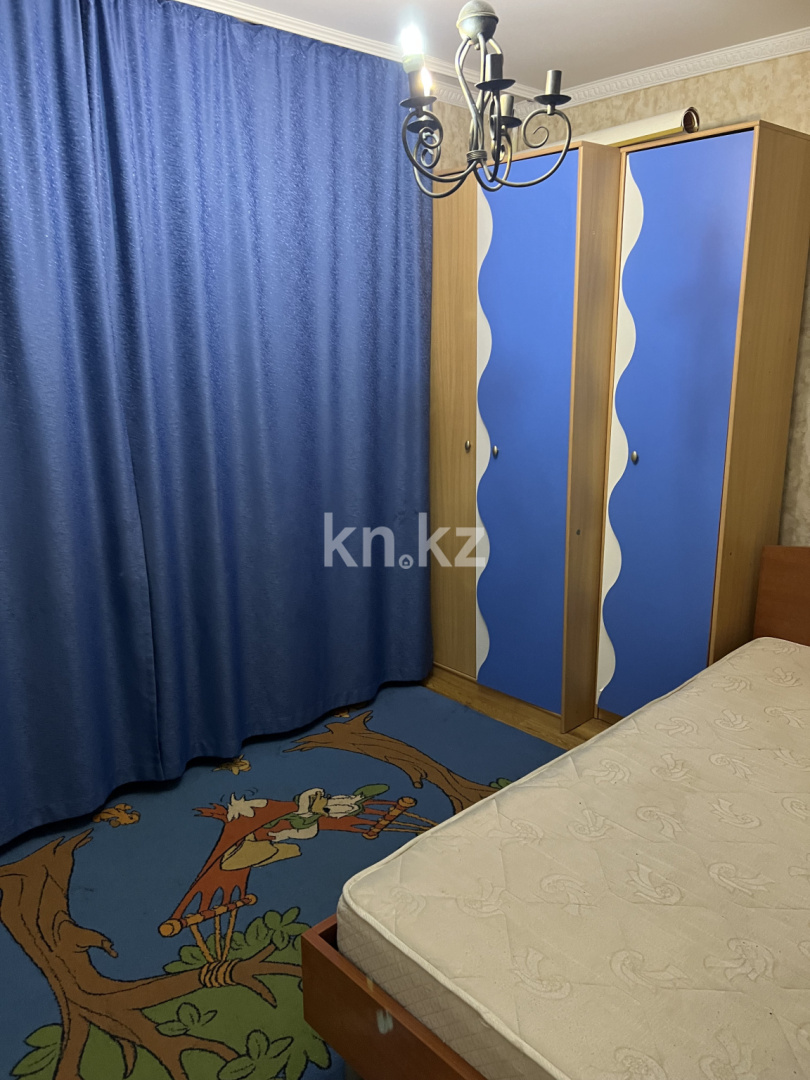 Аренда 4-комнатной квартиры, 74 м², пр. Республики, дом  18 в Караганде - фото 5