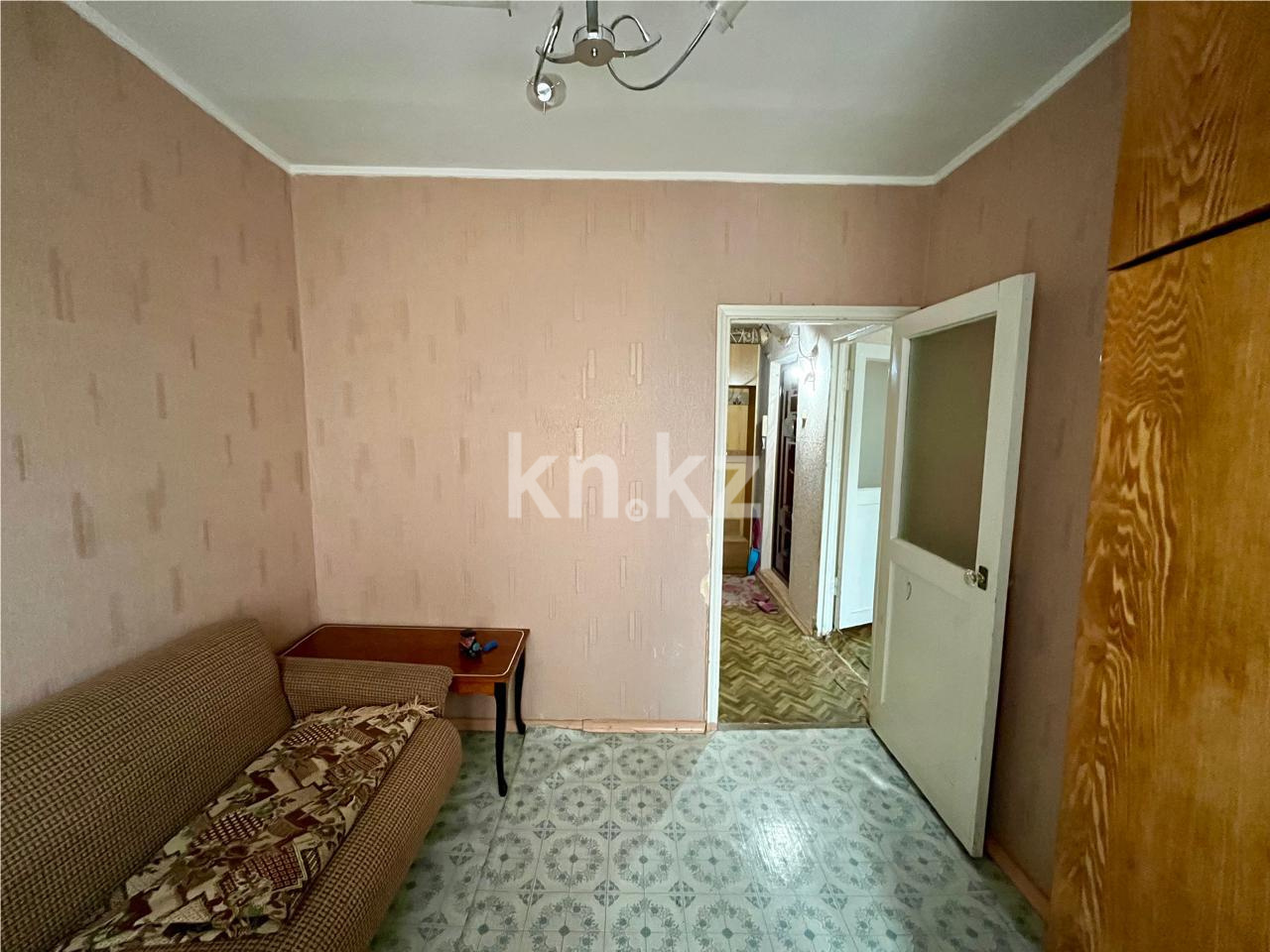 Продажа 3-комнатной квартиры, 63 м², ул. Жекибаева в Караганде - фото 3