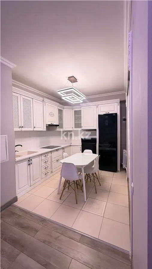 Продажа 2-комнатной квартиры, 70 м² в Алматы - фото 3