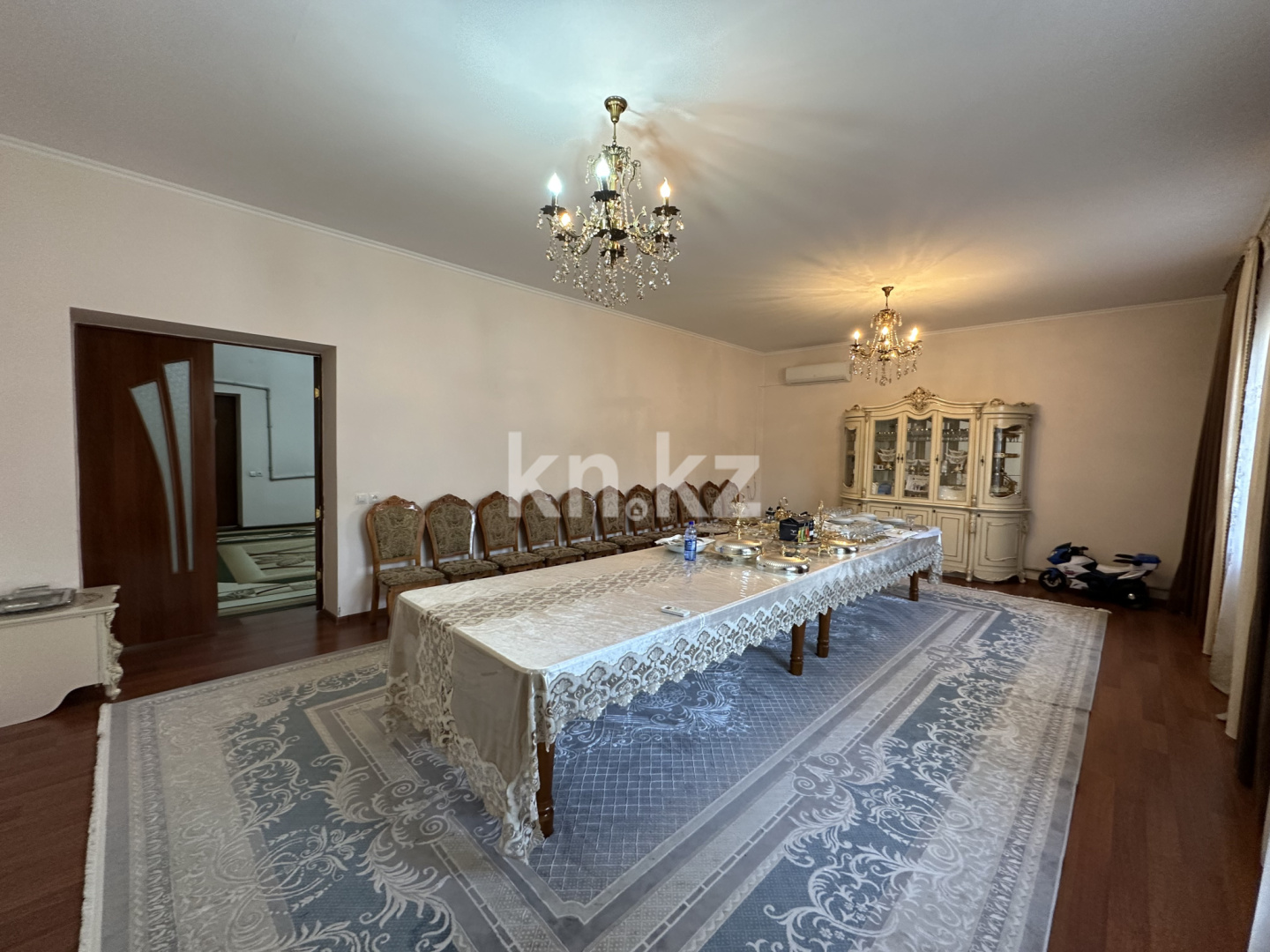 Продажа 5-комнатного дома, 193 м², ул. Аксуат, дом  56 в Шымкенте - фото 9