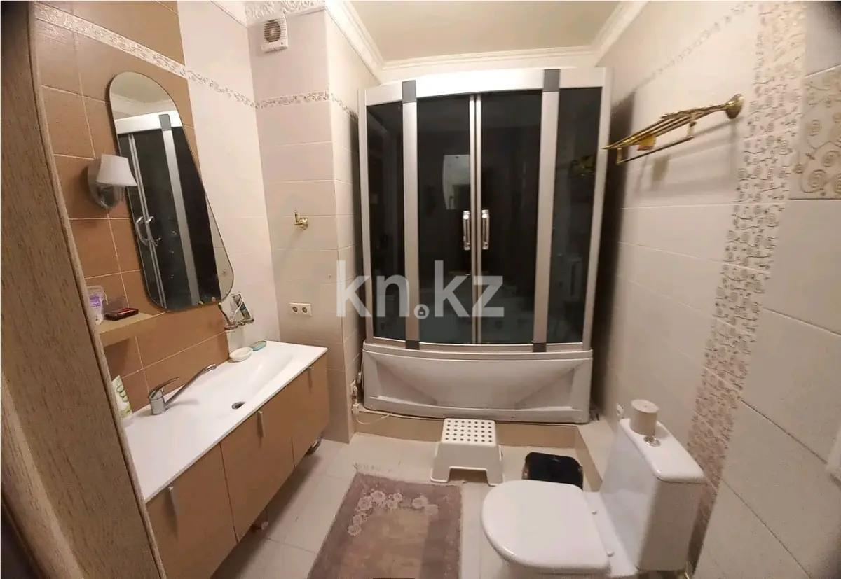 Продажа 4-комнатной квартиры, 126 м², ул. Отырар, дом  2 в Астане - фото 5