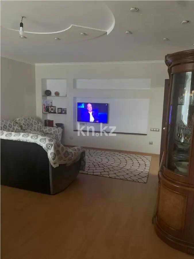 Продажа 3-комнатной квартиры, 102 м², ул. Алиханова, дом  24/6 в Караганде