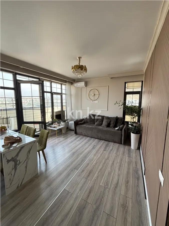 Продажа 3-комнатной квартиры, 80 м², ул. Толе би, дом  181 в Алматы