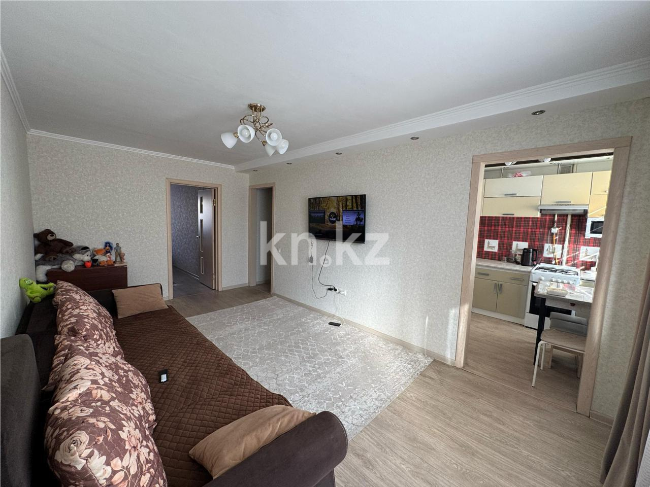 Продажа 2-комнатной квартиры, 44 м², пр. Республики в Караганде - фото 2