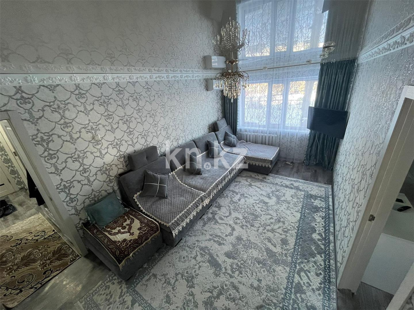 Продажа 3-комнатной квартиры, 60 м², 14-й мкр. в Караганде - фото 2