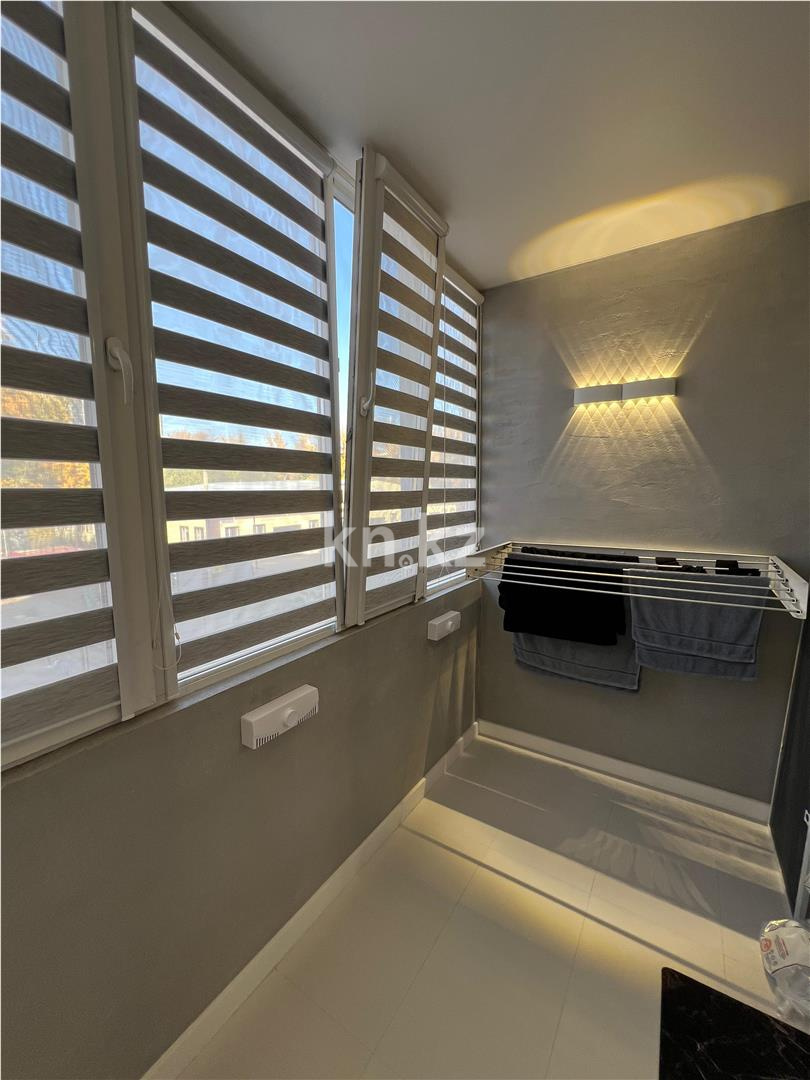 Продажа 3-комнатной квартиры, 100 м², ул. Дюсембекова в Караганде - фото 11