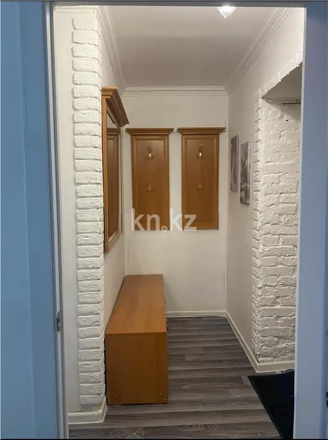 Продажа 1-комнатной квартиры, 38 м², ул. Ермекова, дом  60 в Караганде - фото 4