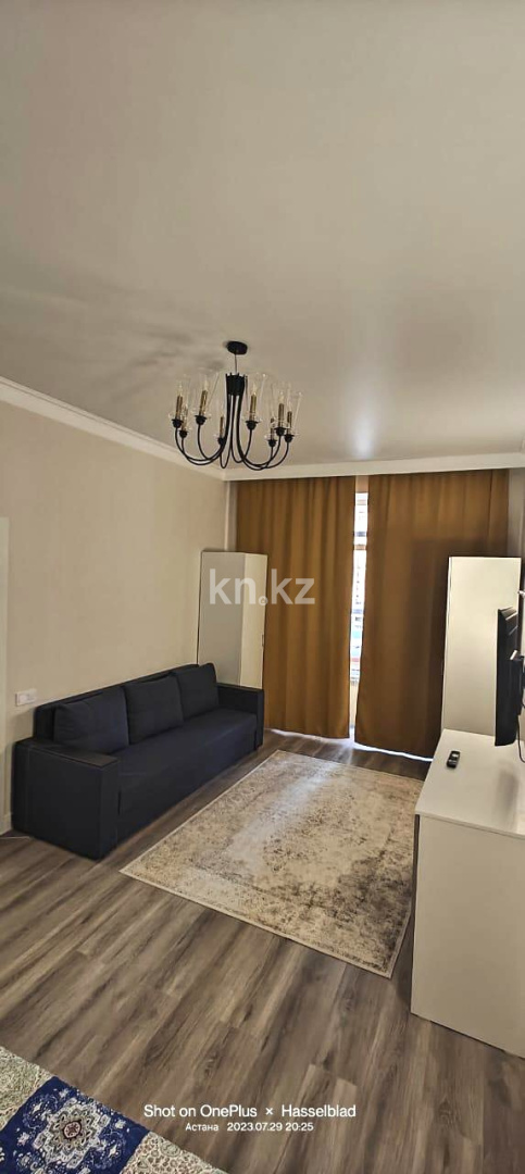Аренда 1-комнатной квартиры, 38 м² в Астане
