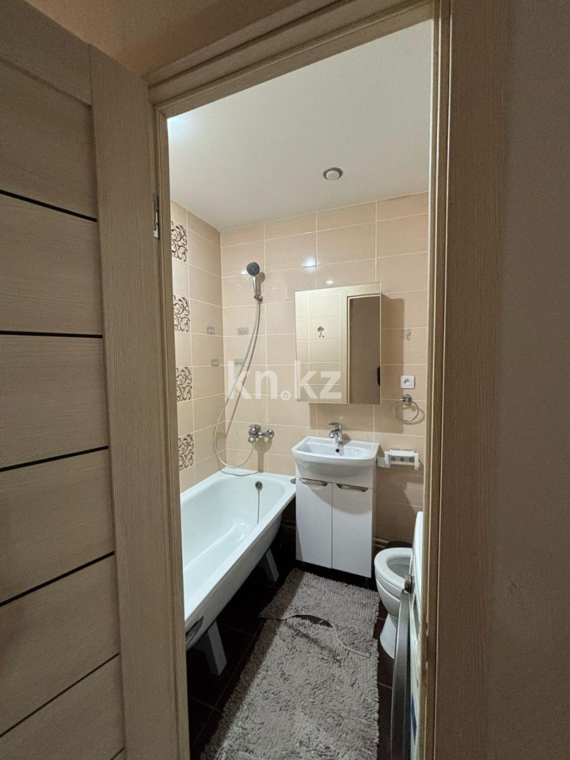 Продажа 2-комнатной квартиры, 48 м² в Уральске - фото 2