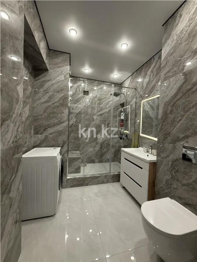 Продажа 2-комнатной квартиры, 50.5 м² в Алматы - фото 4