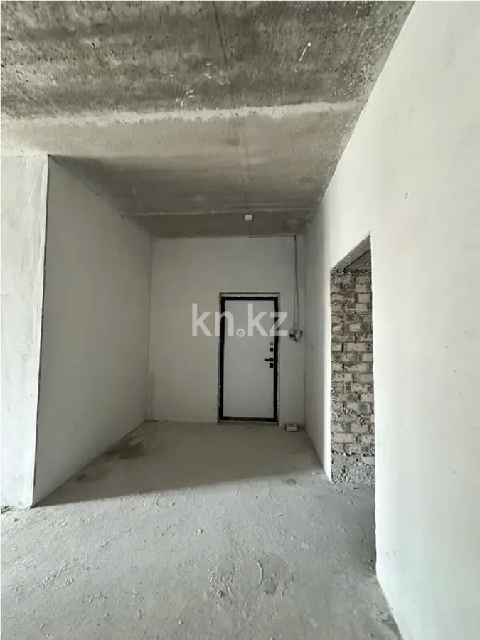 Продажа 4-комнатной квартиры, 119 м², мкр-н Степной-2, дом  участок 2/6 в Караганде - фото 4