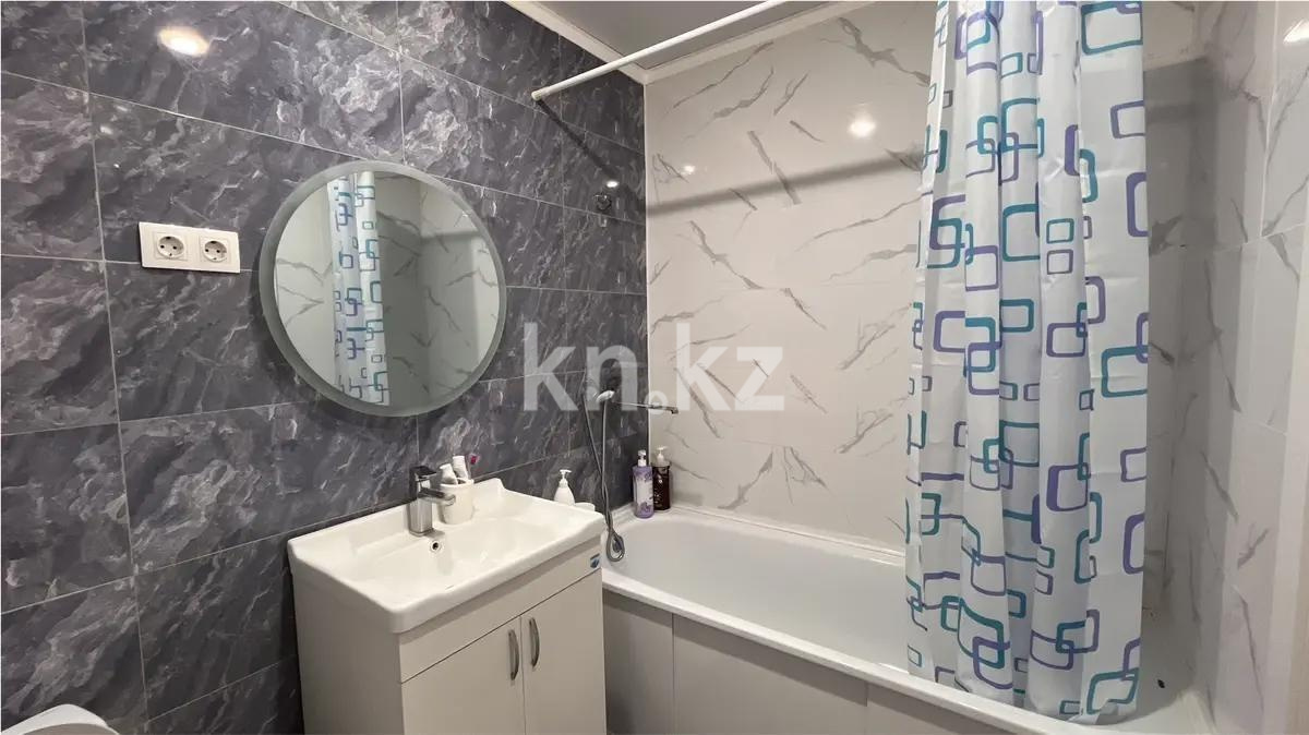 Продажа 2-комнатной квартиры, 47 м² в Алматы - фото 4