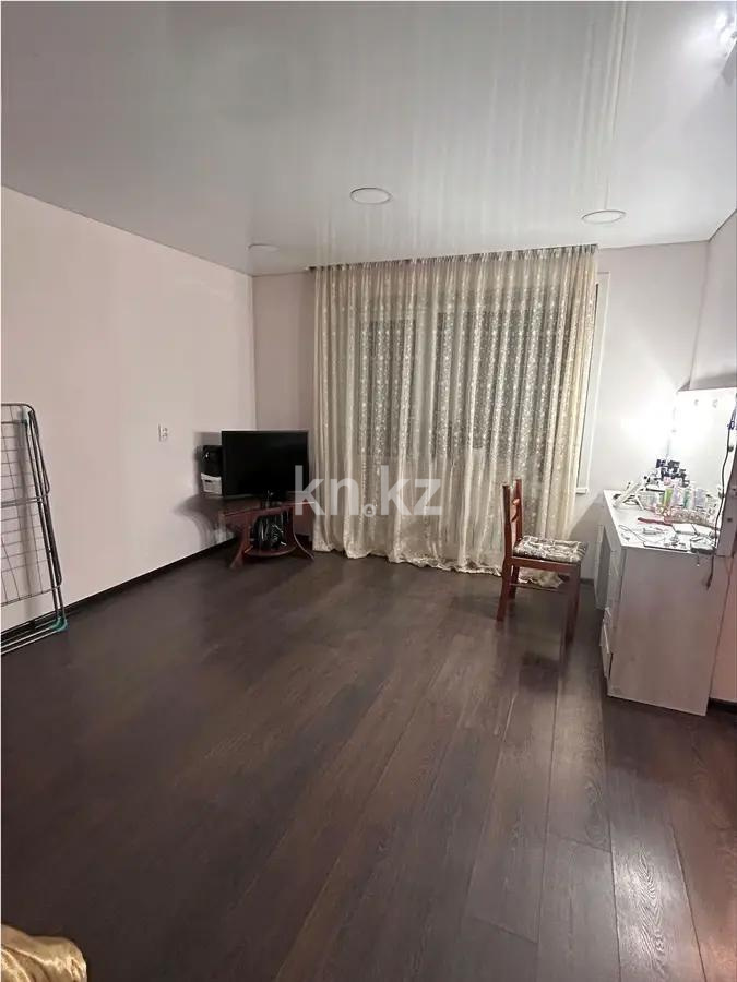 Продажа 1-комнатной квартиры, 36 м², ул. Гапеева, дом  1 в Караганде