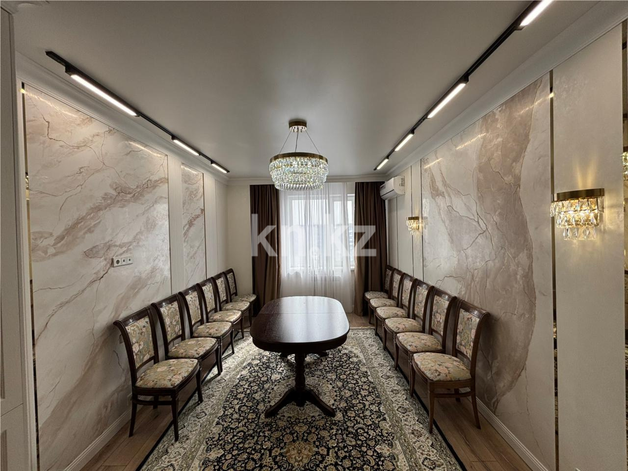 Продажа 3-комнатной квартиры, 90 м² в Караганде