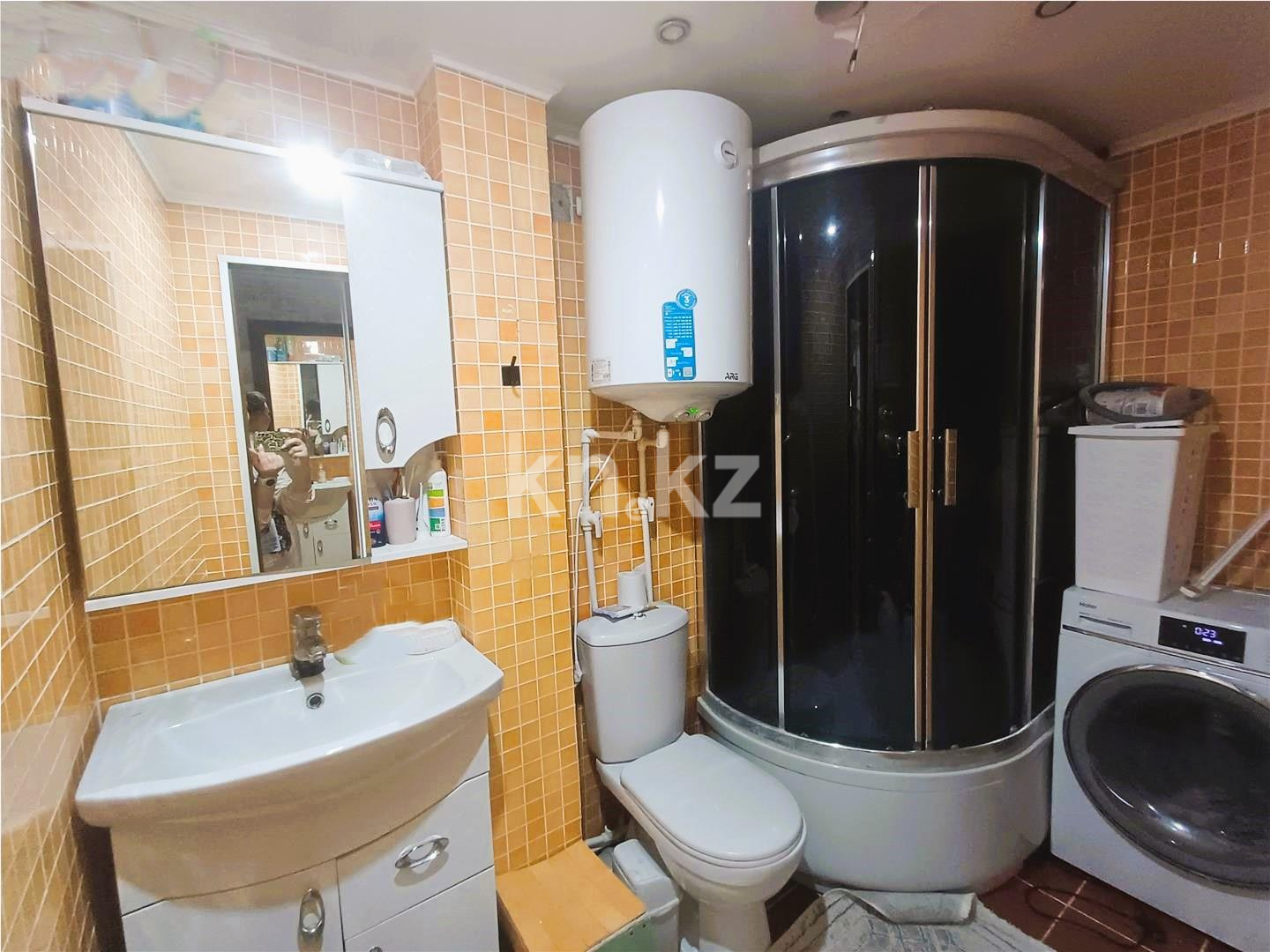 Продажа 3-комнатной квартиры, 67 м², мкр-н Восток-2 в Караганде - фото 9