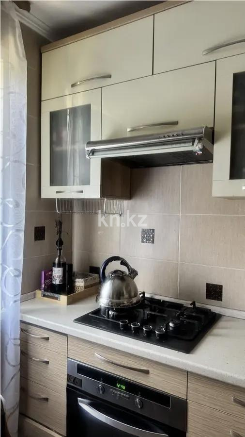 Продажа 3-комнатной квартиры, 58 м², 9 мкр., дом  12 в Алматы - фото 3