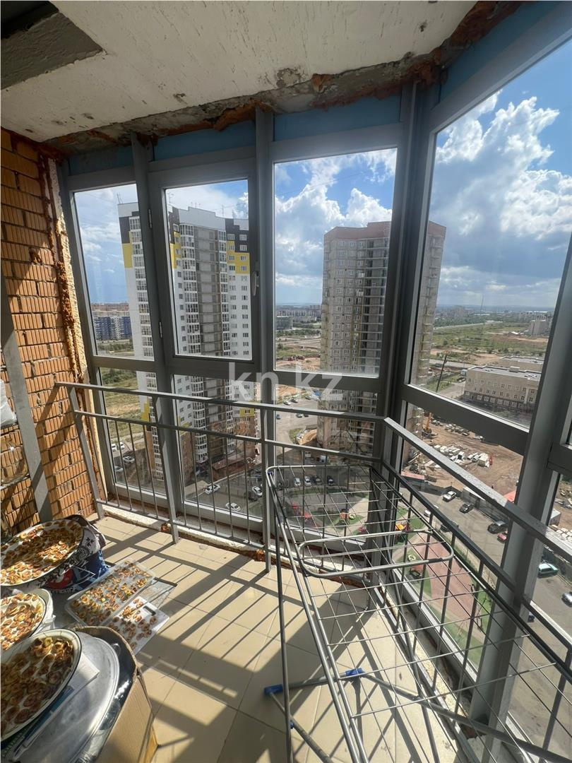 Продажа 2-комнатной квартиры, 64 м², ул. Ашимова в Караганде - фото 6