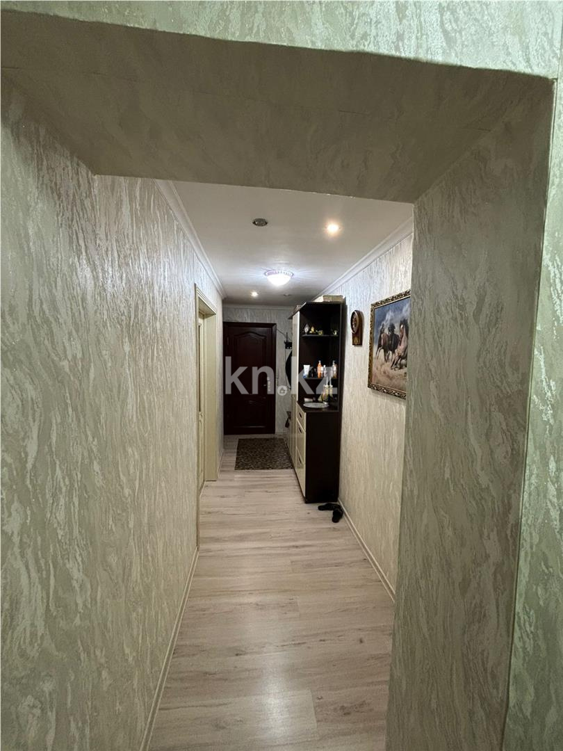 Продажа 3-комнатной квартиры, 62 м², ул. Сатыбалдина, дом  7 в Караганде - фото 12