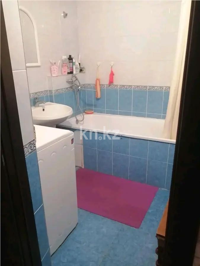 Продажа 2-комнатной квартиры, 70 м², мкр-н Мамыр-3, дом  9 в Алматы - фото 2