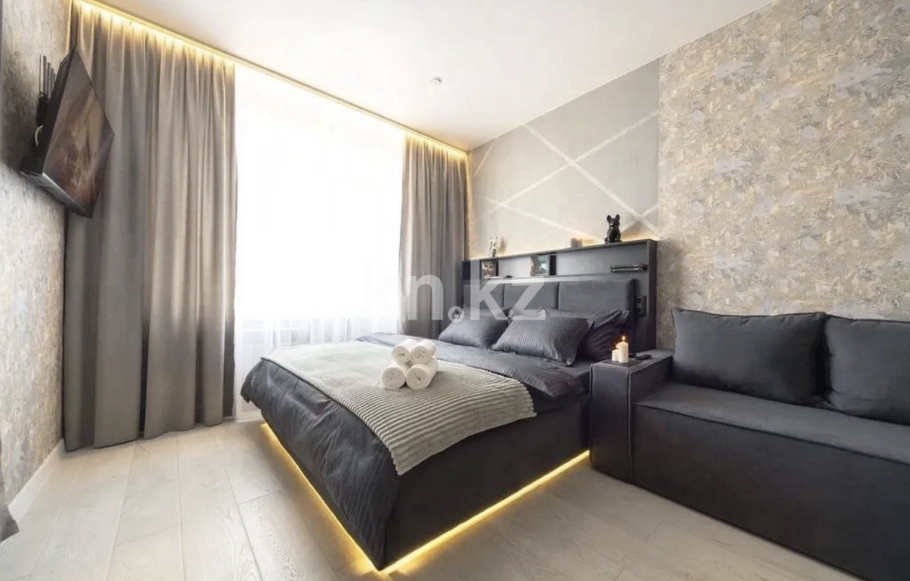 Аренда 2-комнатной квартиры посуточно, 45 м², Кунаева 162, дом  152 - ул. Кунаева в Алматы