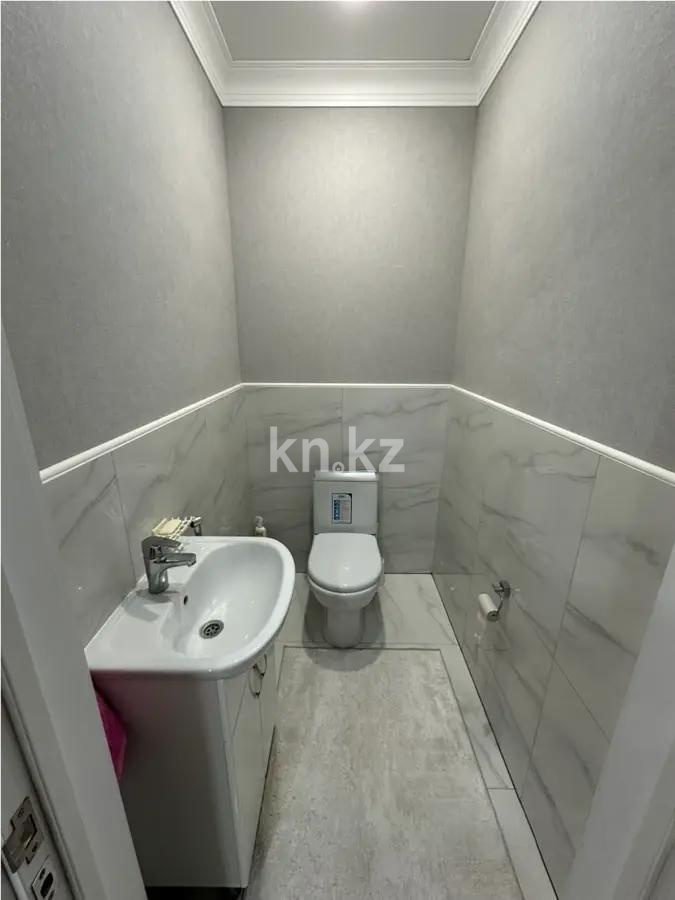 Продажа 2-комнатной квартиры, 64 м², ул. Косшыгулулы, дом  6 в Астане - фото 5