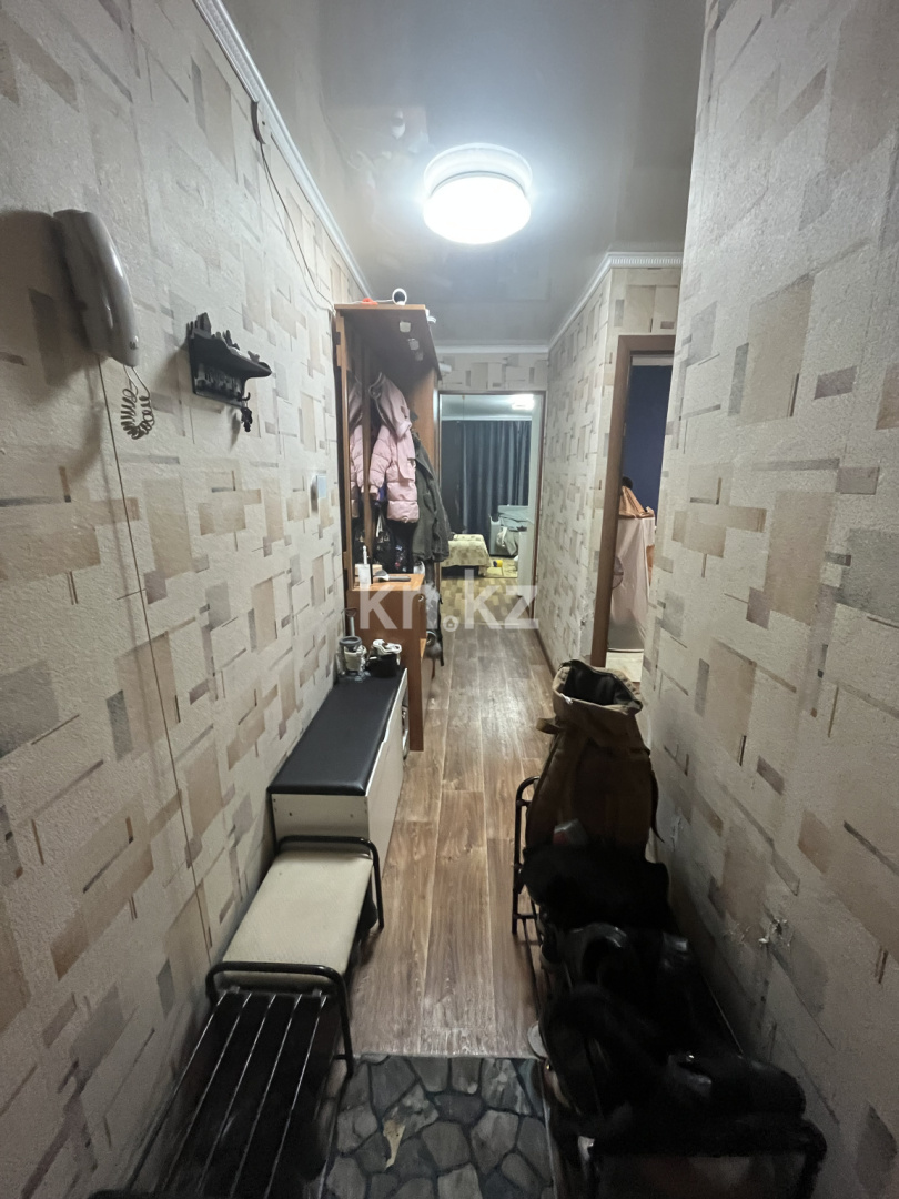 Продажа 3-комнатной квартиры, 52.6 м², мкр-н 21, дом  1 в Караганде - фото 16