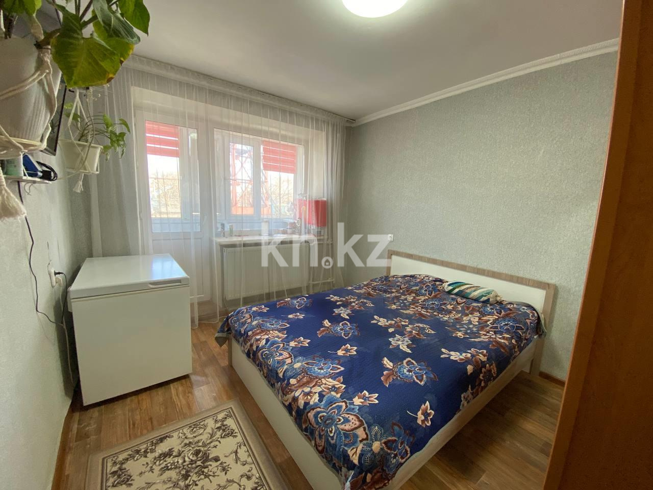 Продажа 4-комнатной квартиры, 60 м², мкр-н 21 в Караганде - фото 4