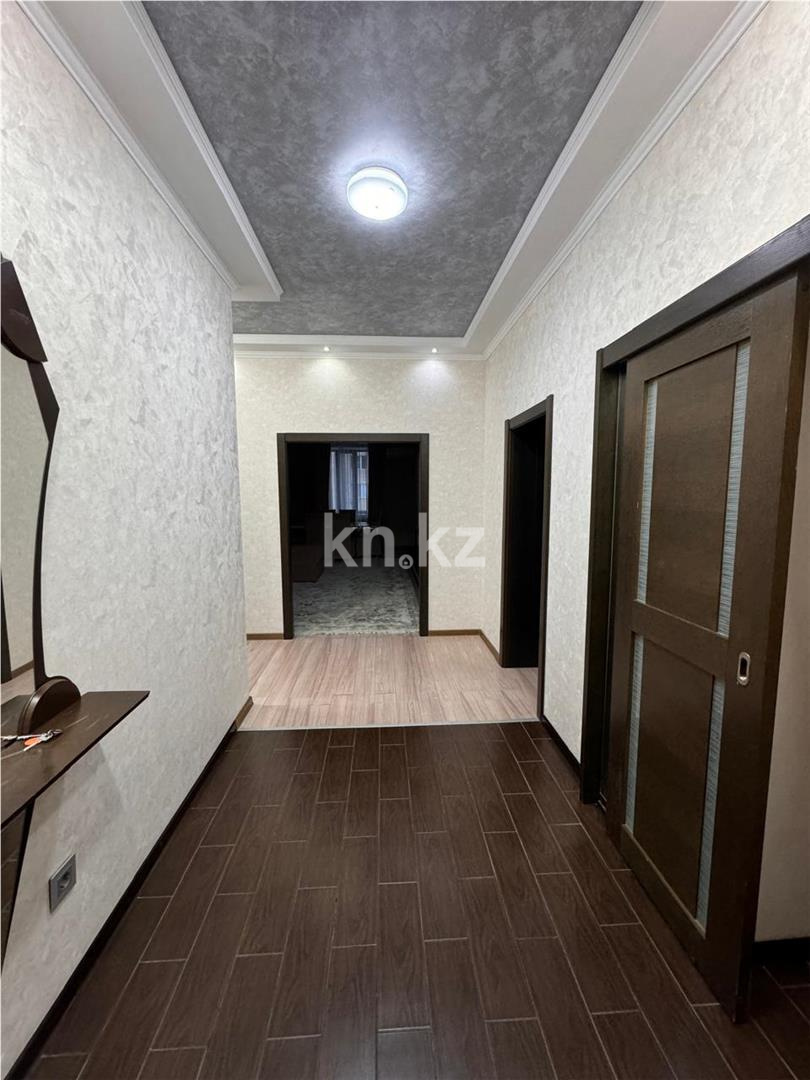 Продажа 4-комнатной квартиры, 121 м², ул. Лободы в Караганде - фото 14
