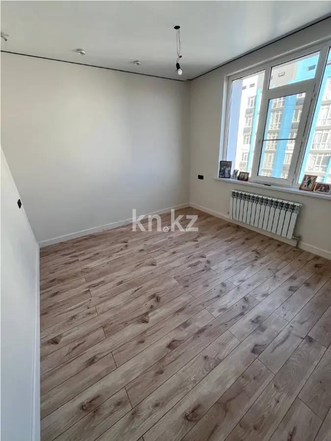 Продажа 3-комнатной квартиры, 71.2 м², ул. Жолымбет, дом  42/5 в Алматы - фото 2