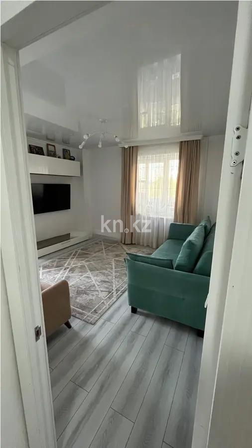 Продажа 3-комнатной квартиры, 68 м², мкр-н Самал-1, дом  23 в Алматы