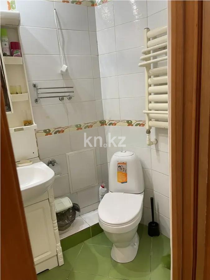 Продажа 2-комнатной квартиры, 45 м², пр. Бухар-жырау, дом  65 в Караганде - фото 4