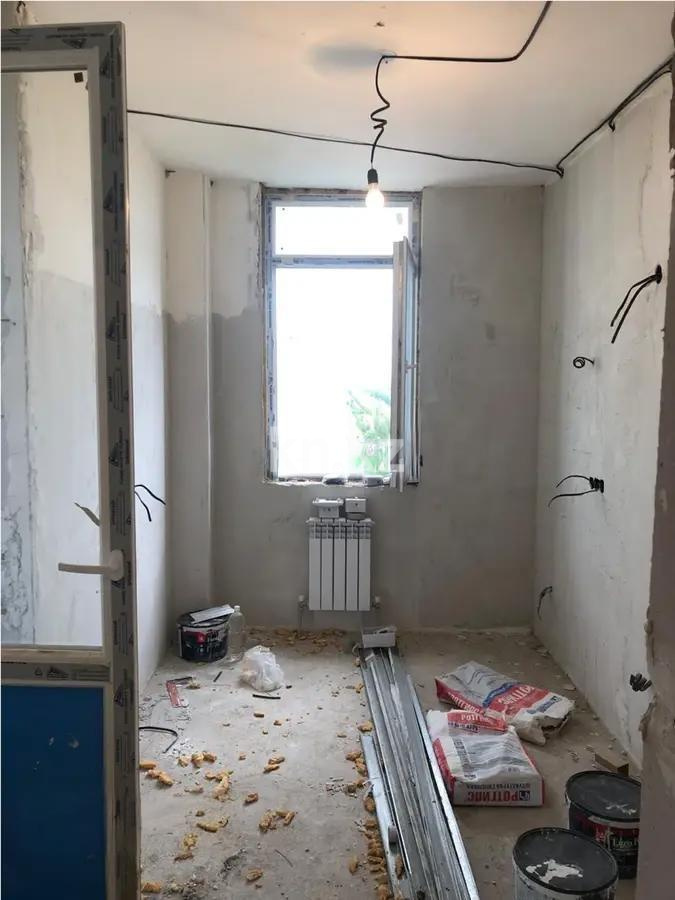 Продажа 1-комнатной квартиры, 37 м², пр. Тлендиева, дом  52 в Астане - фото 2