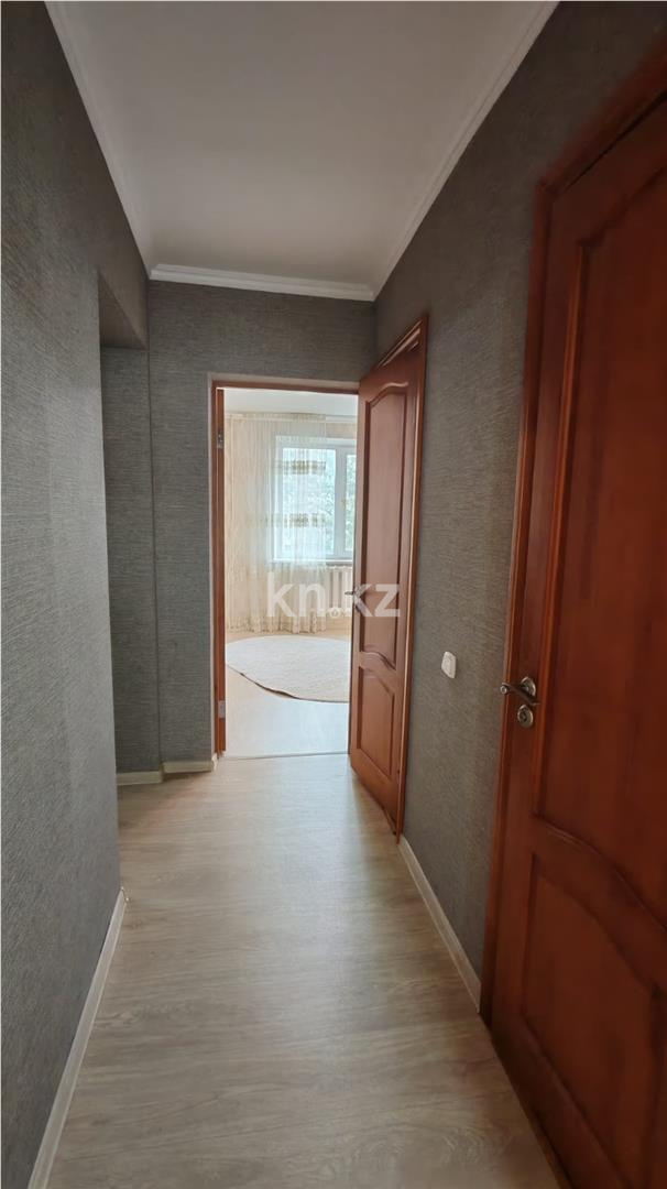 Продажа 3-комнатной квартиры, 64 м², ул. Муканова в Караганде - фото 15