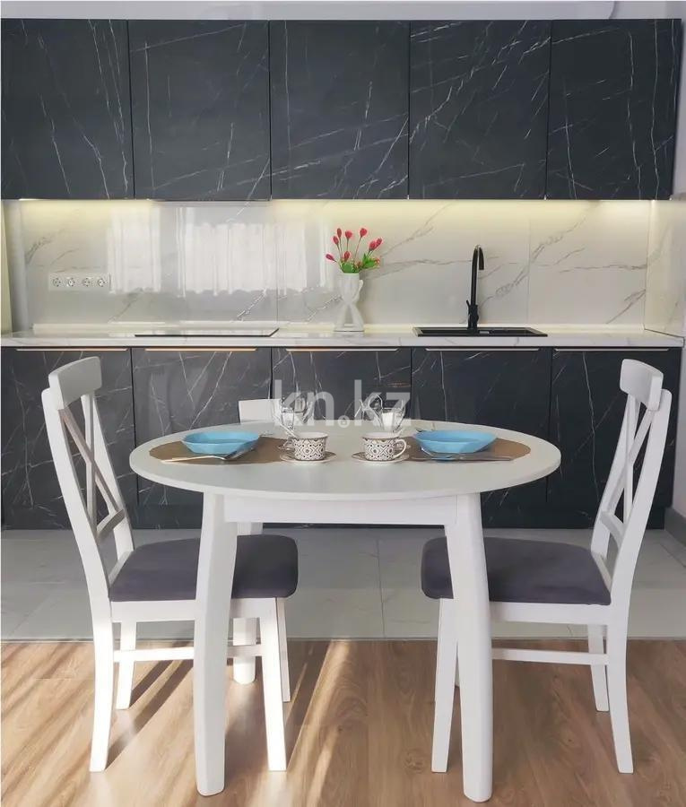 Продажа 2-комнатной квартиры, 44 м², мкр. Самал-3, дом  15 в Алматы - фото 3