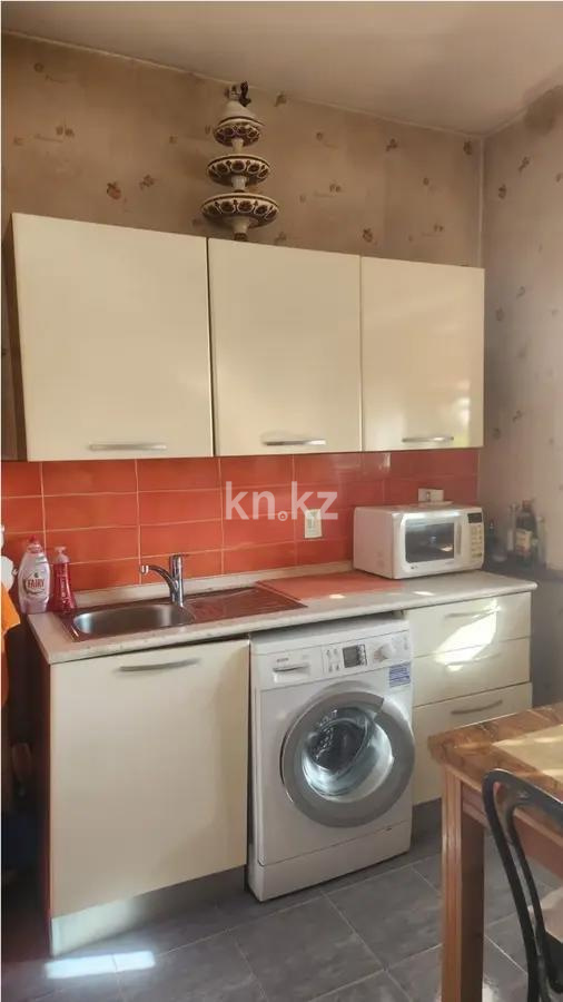 Продажа 3-комнатной квартиры, 72 м², мкр. Тастак-2, дом  21 в Алматы - фото 4