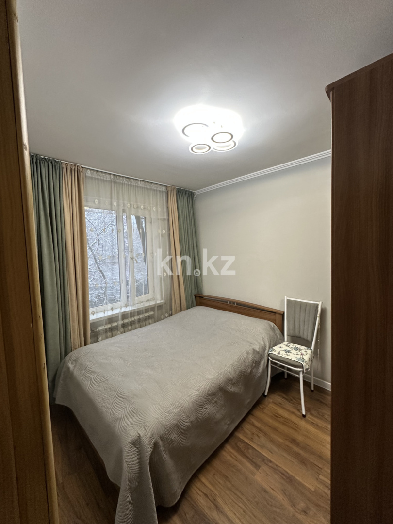Продажа 3-комнатной квартиры, 57 м², ул. Исиналиева, дом  11 в Алматы - фото 2