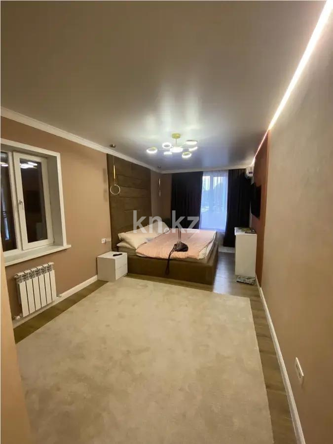 Продажа 2-комнатной квартиры, 78 м², ул. Макатаева, дом  127/11 в Алматы - фото 2