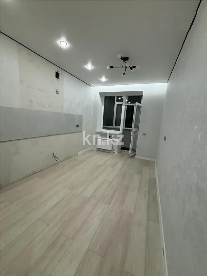 Продажа 2-комнатной квартиры, 41 м², ул. Тынышбайулы, дом  6 стр в Астане - фото 3