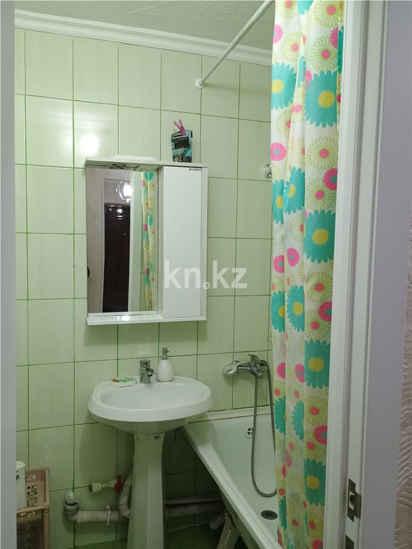 Продажа 3-комнатной квартиры, 61 м², мкр-н Восток-3 в Караганде - фото 7