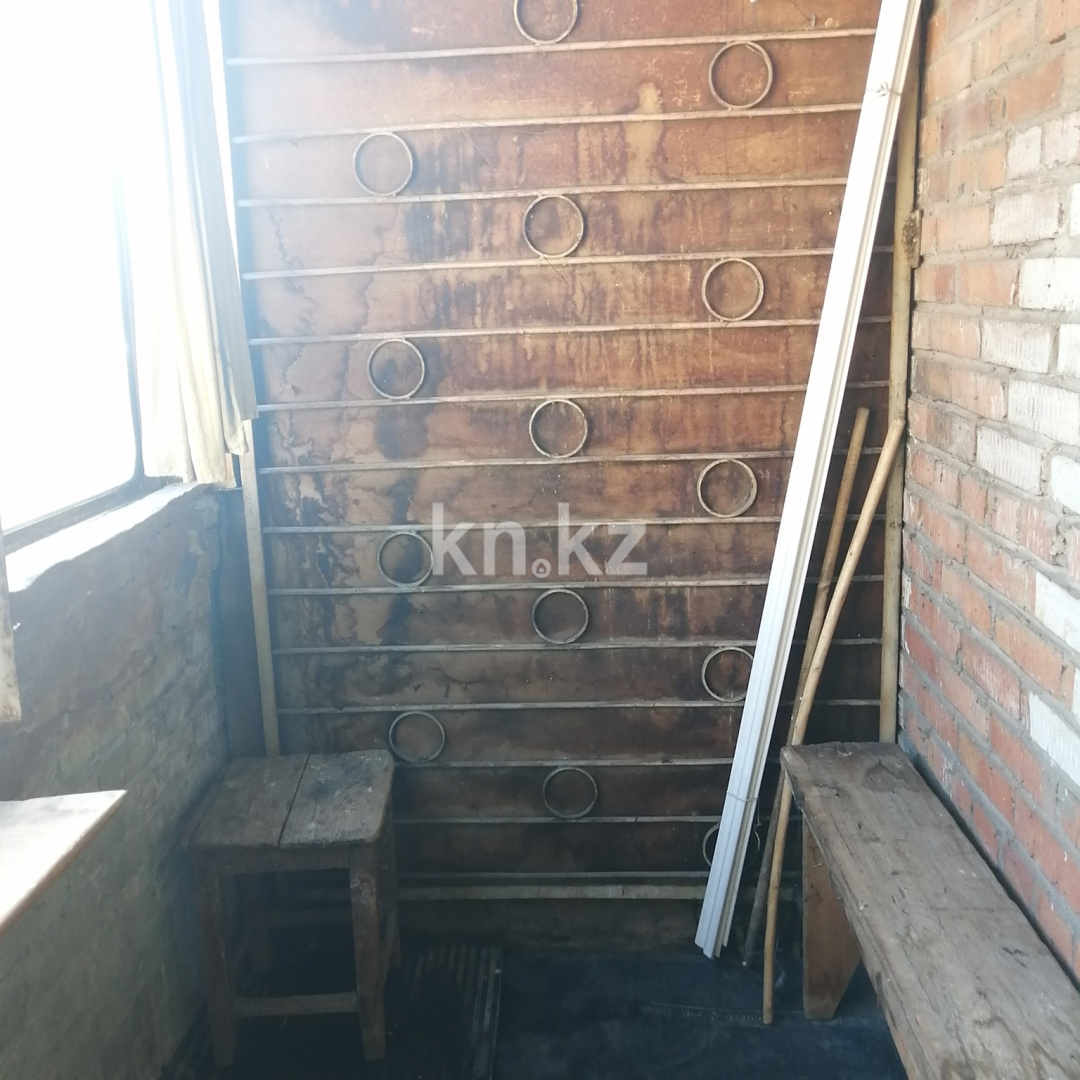 Продажа 2-комнатной квартиры, 50.1 м², пр. Назарбаева, дом  145 в Усть-Каменогорске - фото 5