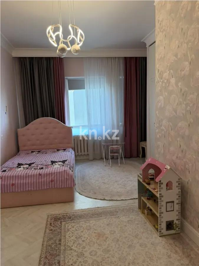 Продажа 4-комнатной квартиры, 165 м² в Астане - фото 2