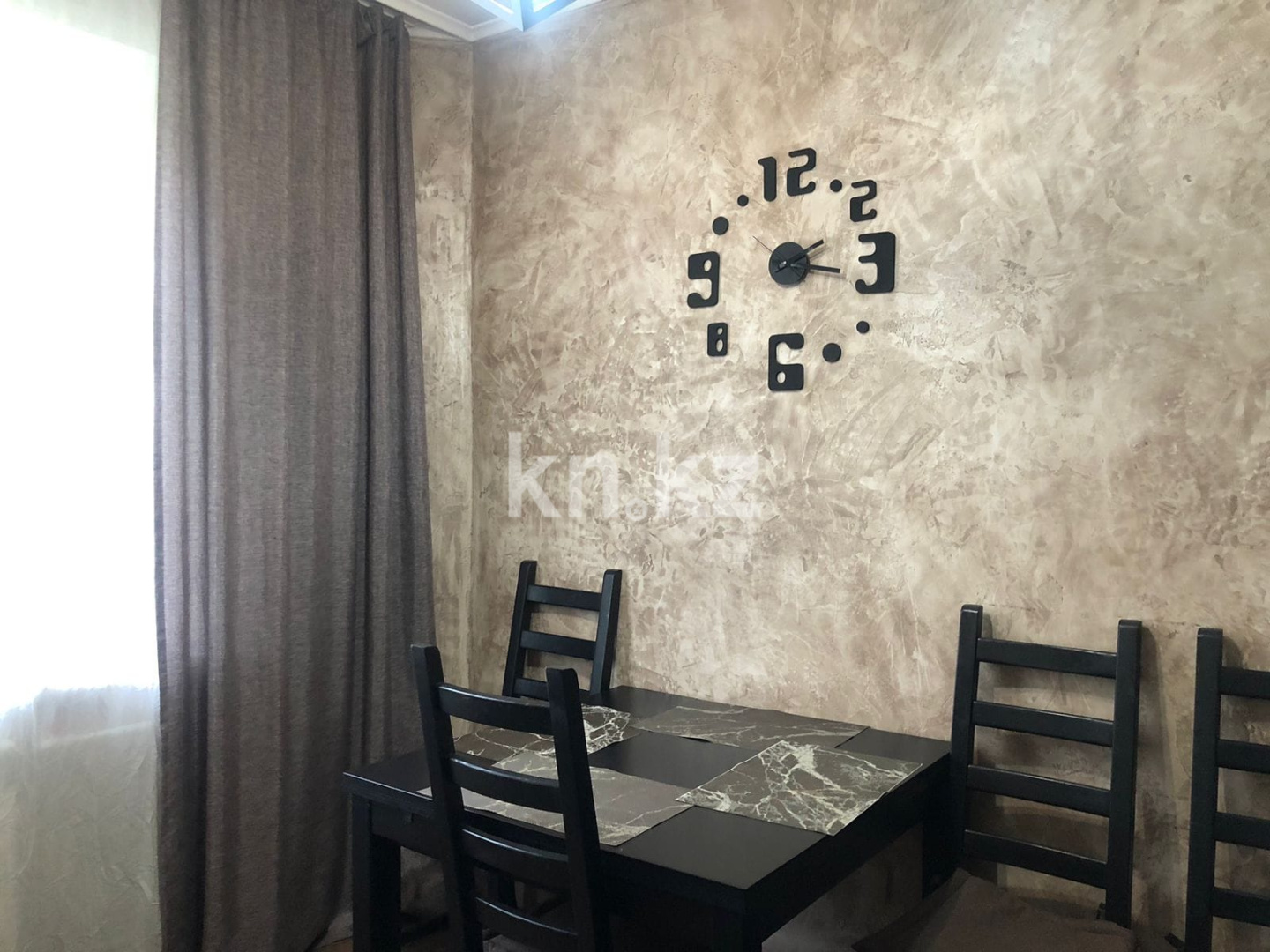 Аренда 1-комнатной квартиры посуточно, 40 м², мкр-н Степной-2, дом  73 в Караганде - фото 4