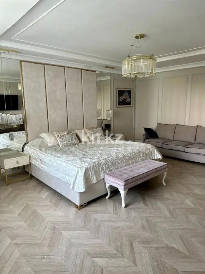 Продажа 7-комнатной квартиры, 297.4 м² в Алматы - фото 2