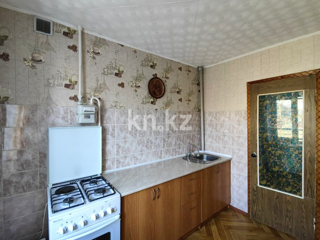 Продажа 2-комнатной квартиры, 47 м², Жекебаева, дом  125 в Караганде - фото 13