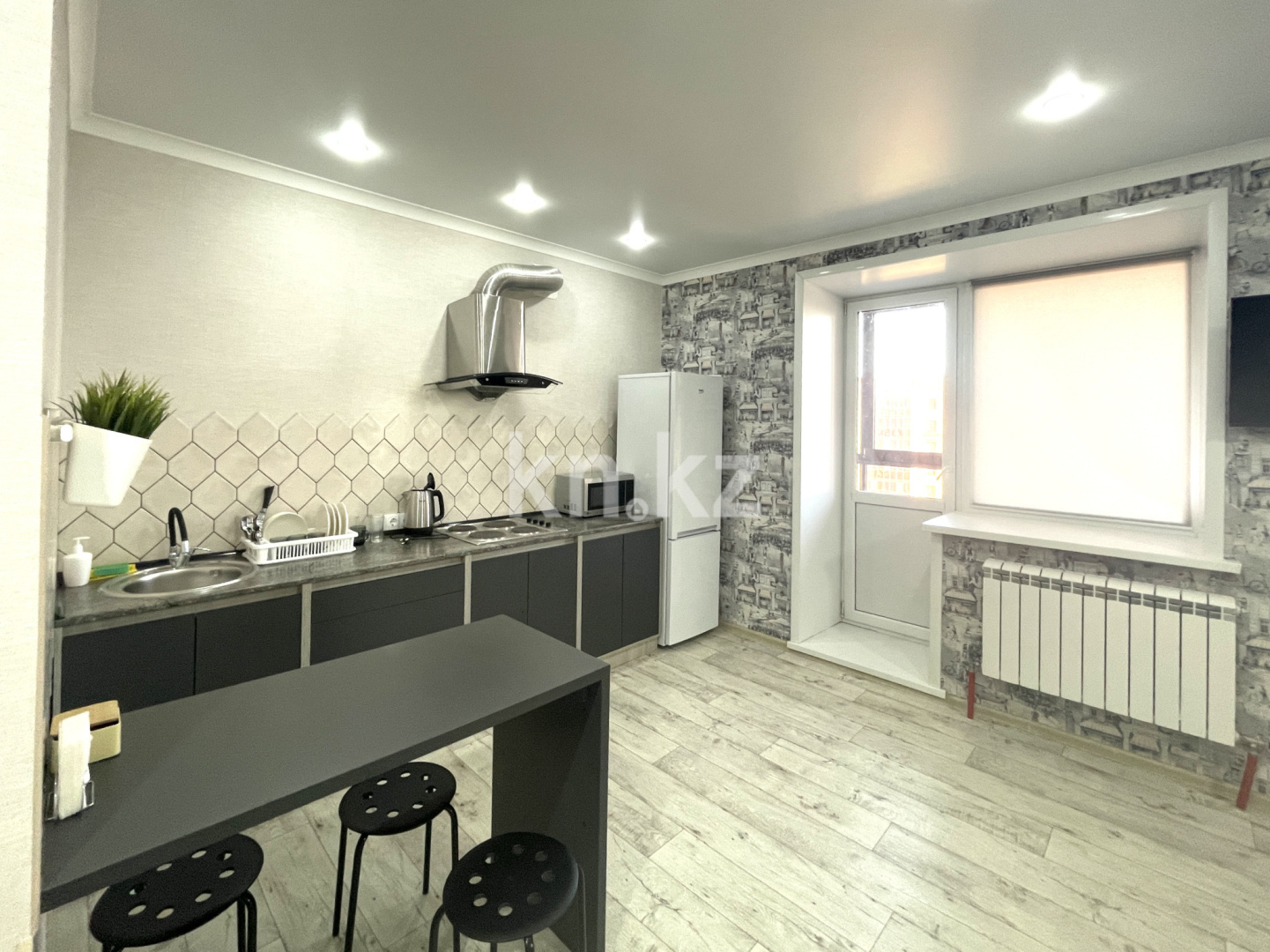 Аренда 2-комнатной квартиры посуточно, 1 м², ул. Жамбыла Жабаева, дом  44 в Петропавловске - фото 2