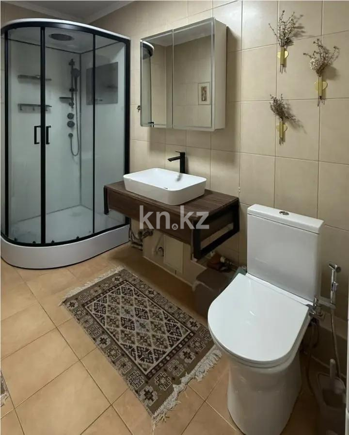 Продажа 3-комнатной квартиры, 72 м² в Алматы - фото 4